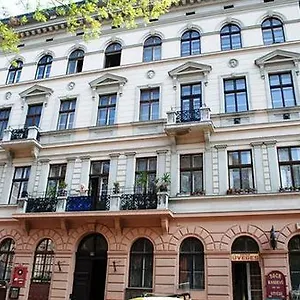 3* Szálloda Silver Center